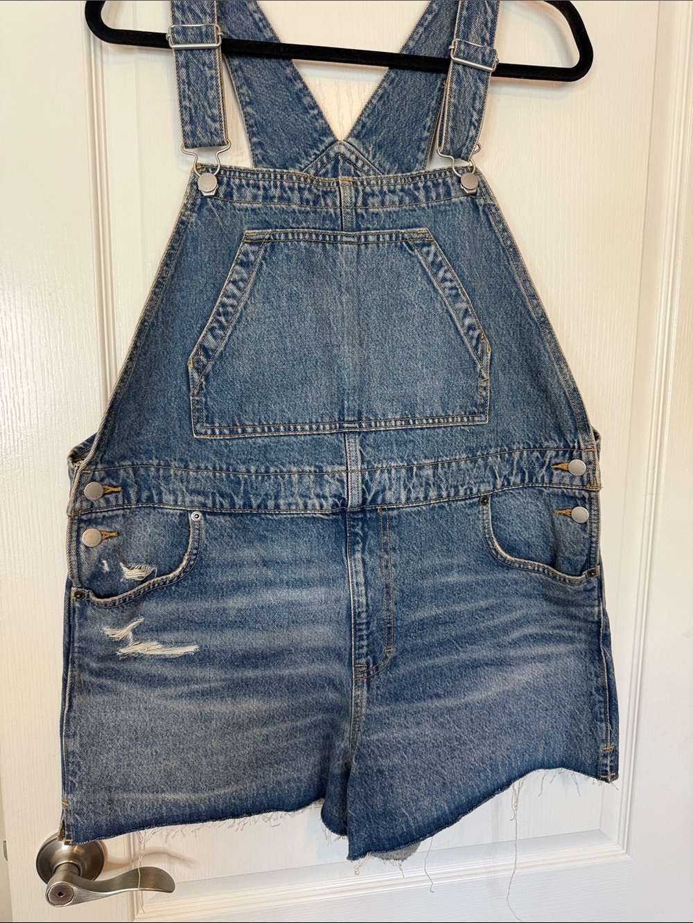 Universal Thread Denim Shortalls Distressed Large - Picture 4 of 13